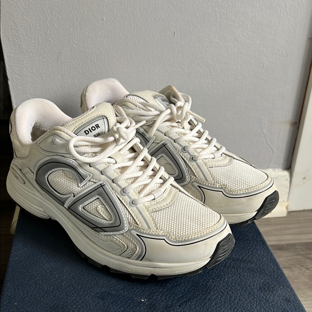 Dior Men's Cream and Gray Sneakers